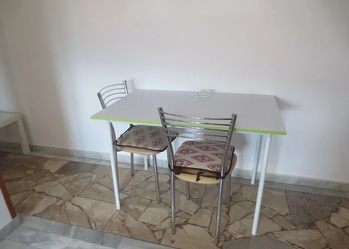 Studio Anna Veria Center